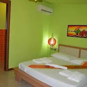 Butterfly House Bed and breakfast